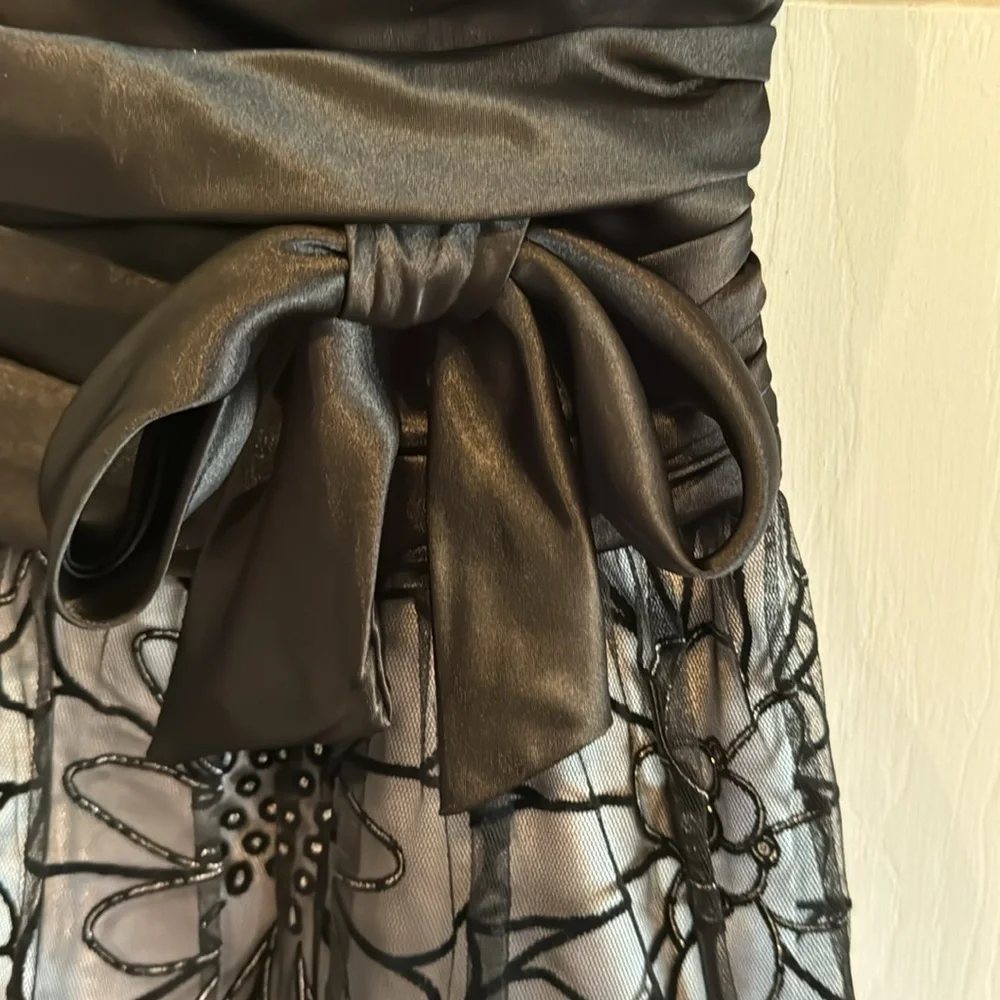 Dollar Brand Party Dress Gray with Black Floral Mesh Overlay Size XS - Picture 6 of 14